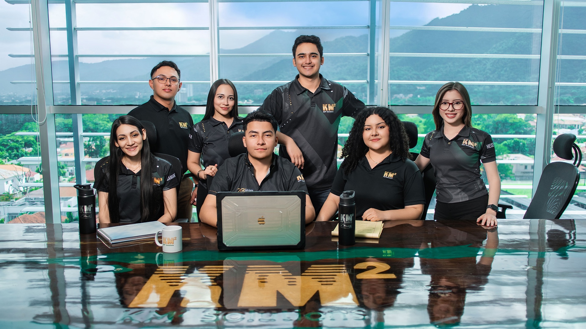 KM² Solutions Nearshore BPO contact center services