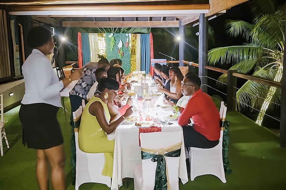 KM² Solutions Nearshore BPO contact center services