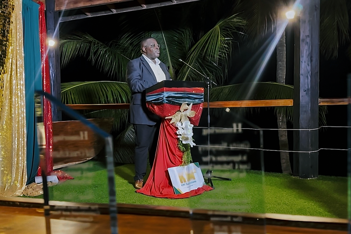 KM² Solutions Nearshore BPO contact center services